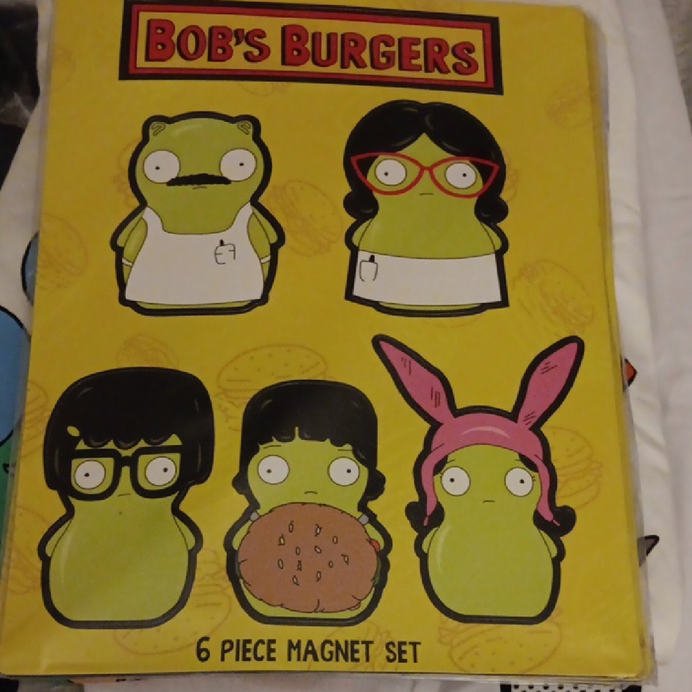 BOB'S BURGERS 6 Piece Magnet Set - Yellow, NWT